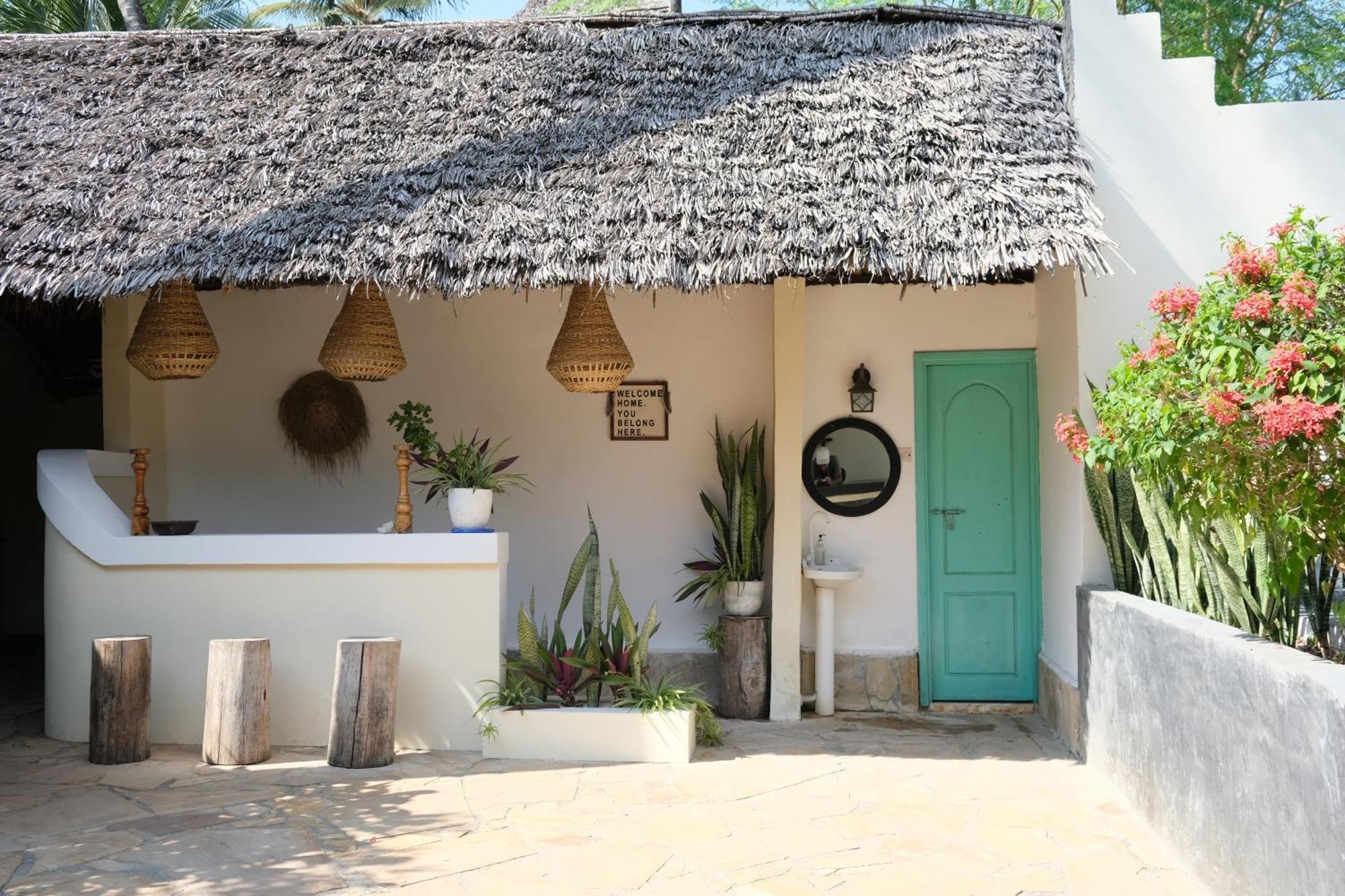 Sofia Sea View Hotel Pwani Mchangani Exterior photo